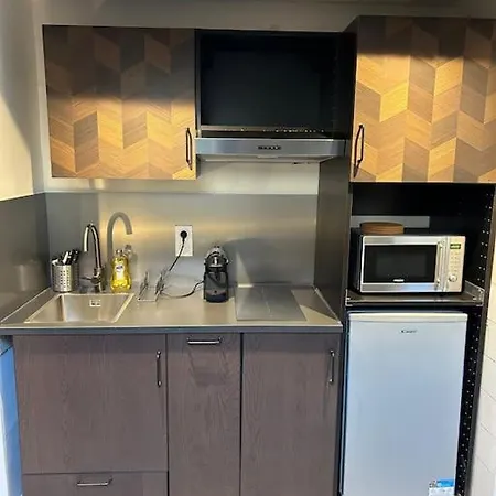 Le Cozy, Jean Jaures